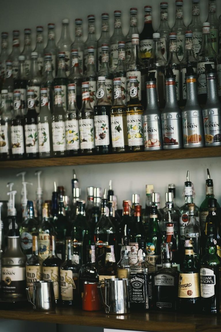 Jak wygląda w Polsce leczenie alkoholizmu na co dzień?