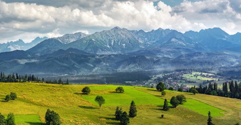 Najlepsze szlaki turystyczne w okolicach Zakopanego