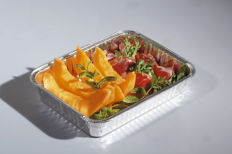 Jak poprawnie używać foremek aluminiowych w piekarniku?